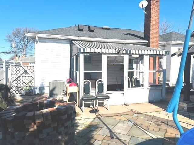 Single Family Countisbury  Nassau County, NY 11580, MLS-846511-16