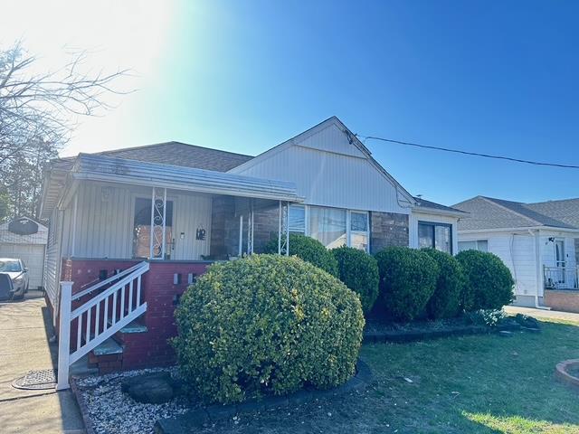 Single Family Countisbury  Nassau County, NY 11580, MLS-846511-2