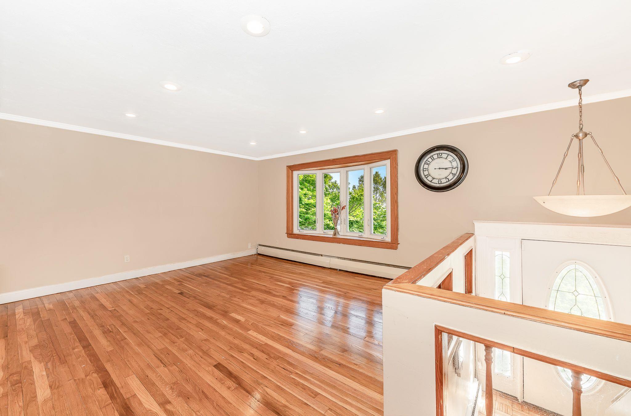 Single Family Briarwood  Suffolk County, NY 11798, MLS-846518-6