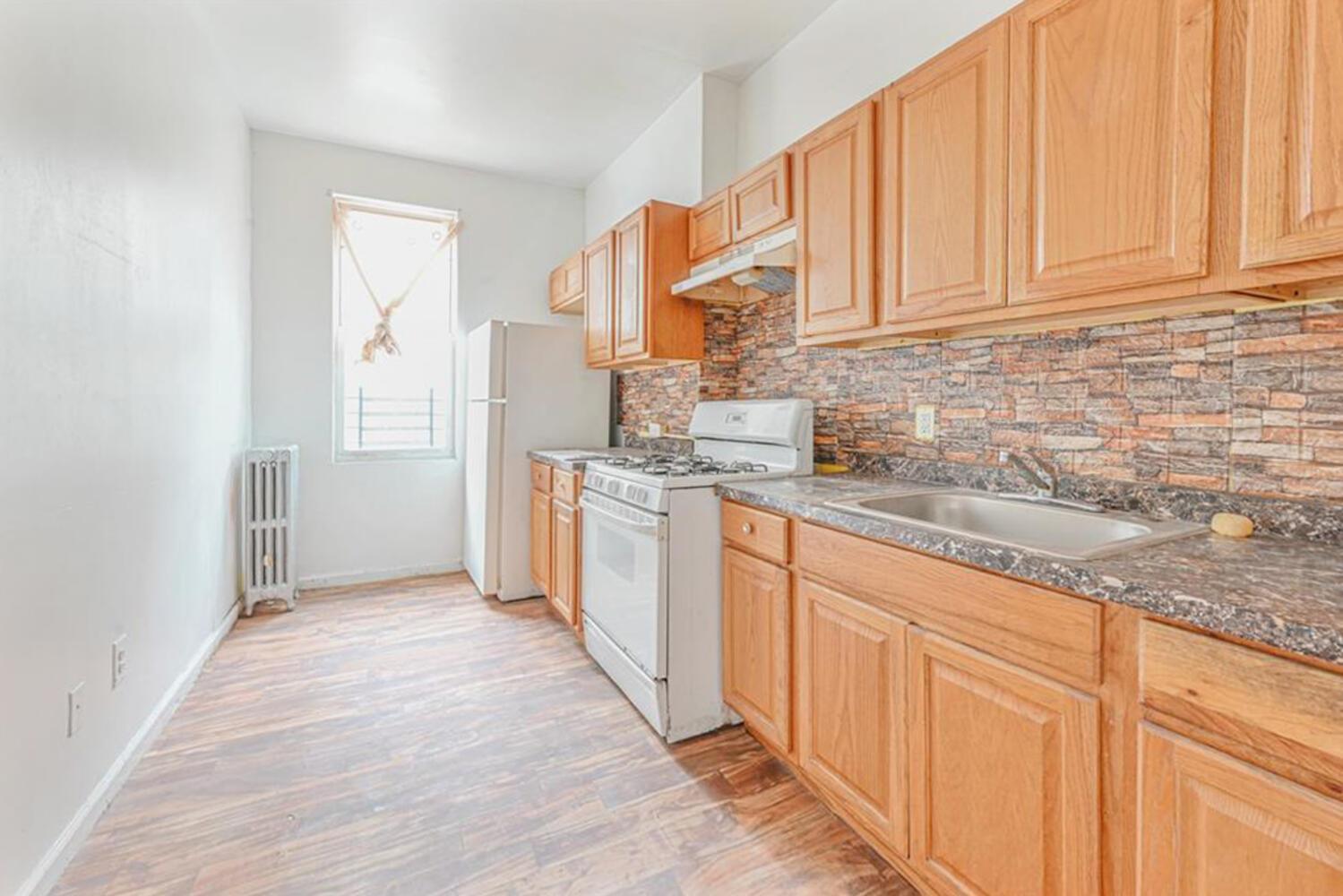 Single Family College  Bronx, NY 10456, MLS-846524-16