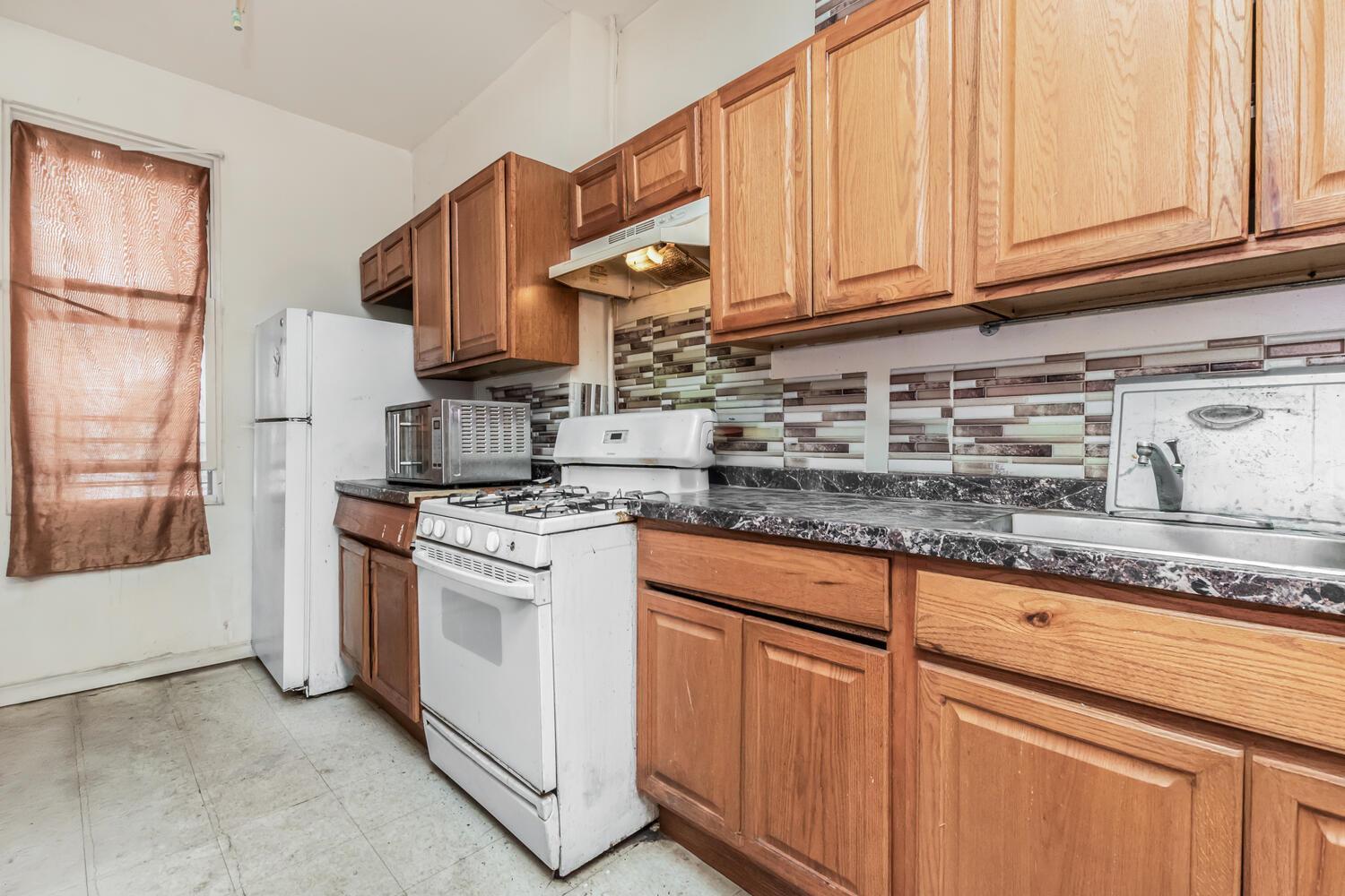 Single Family College  Bronx, NY 10456, MLS-846524-7