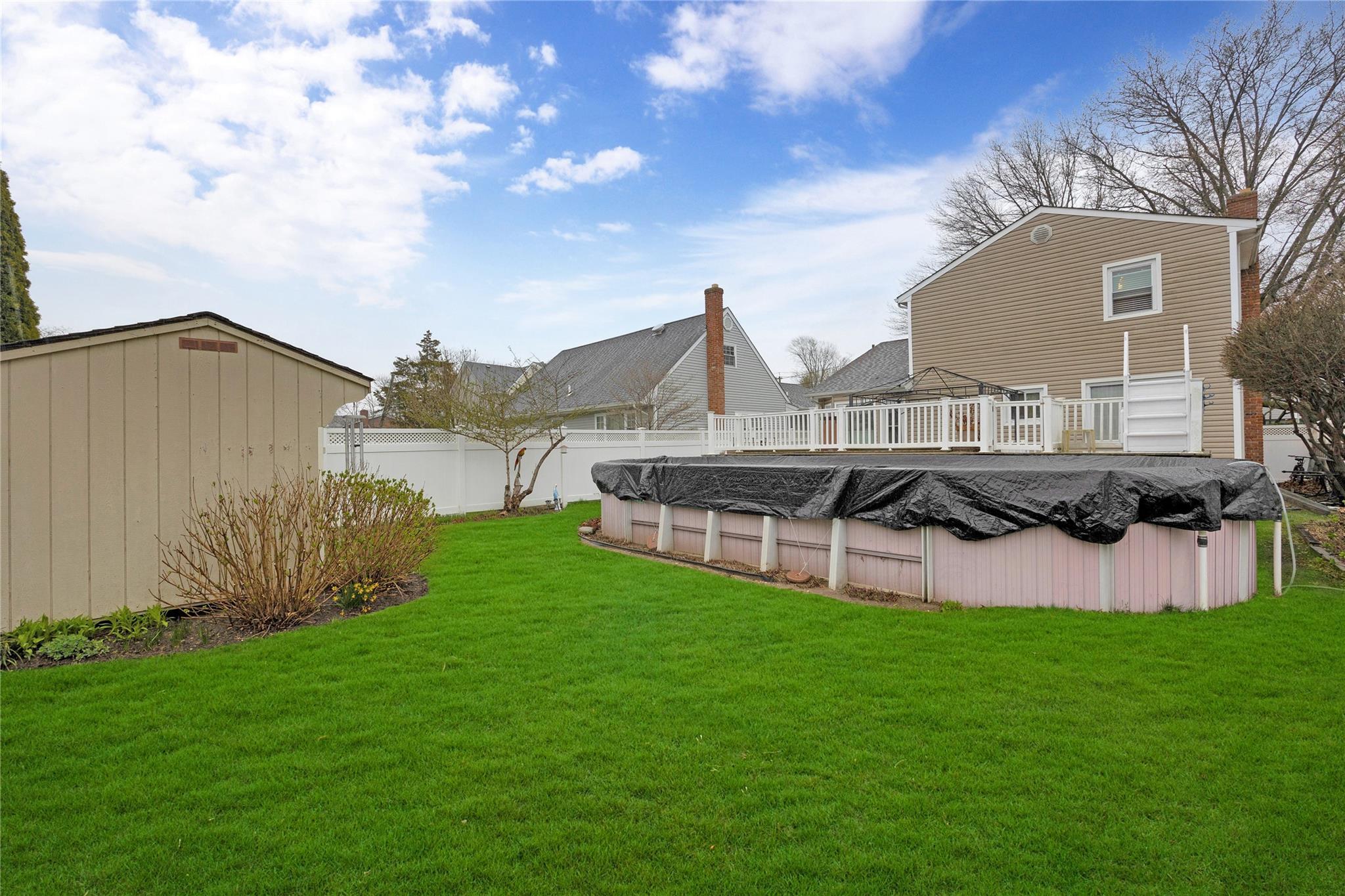 Single Family Conklin  Nassau County, NY 11735, MLS-846525-20