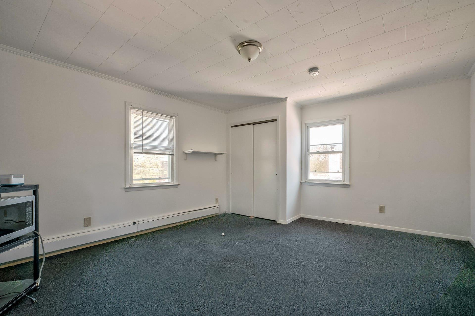Single Family Virginia  Nassau County, NY 11003, MLS-846537-17