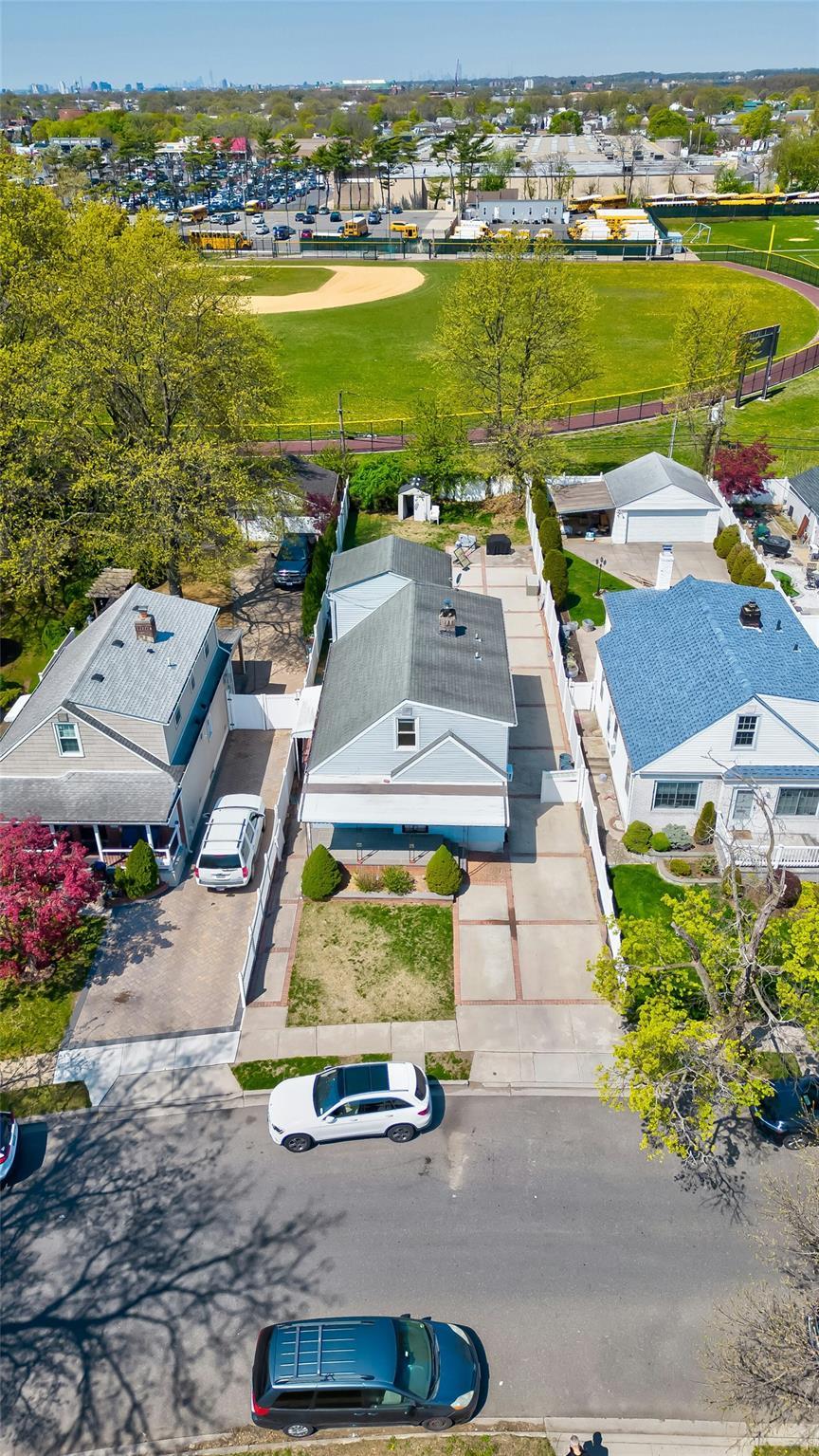 Single Family Virginia  Nassau County, NY 11003, MLS-846537-26