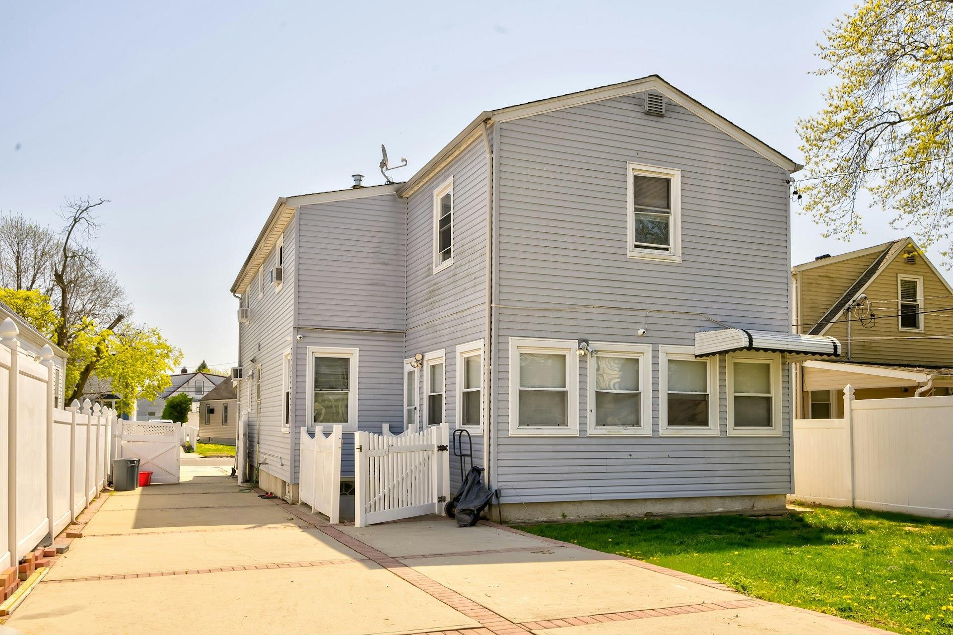 Single Family Virginia  Nassau County, NY 11003, MLS-846537-29