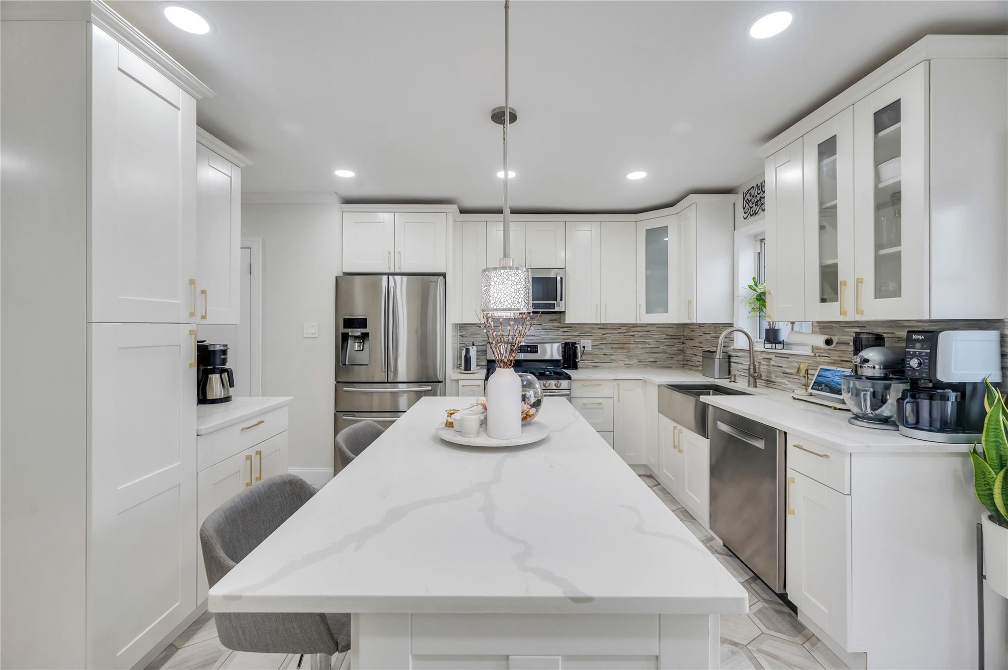 Single Family 88th  Queens, NY 11369, MLS-846542-11