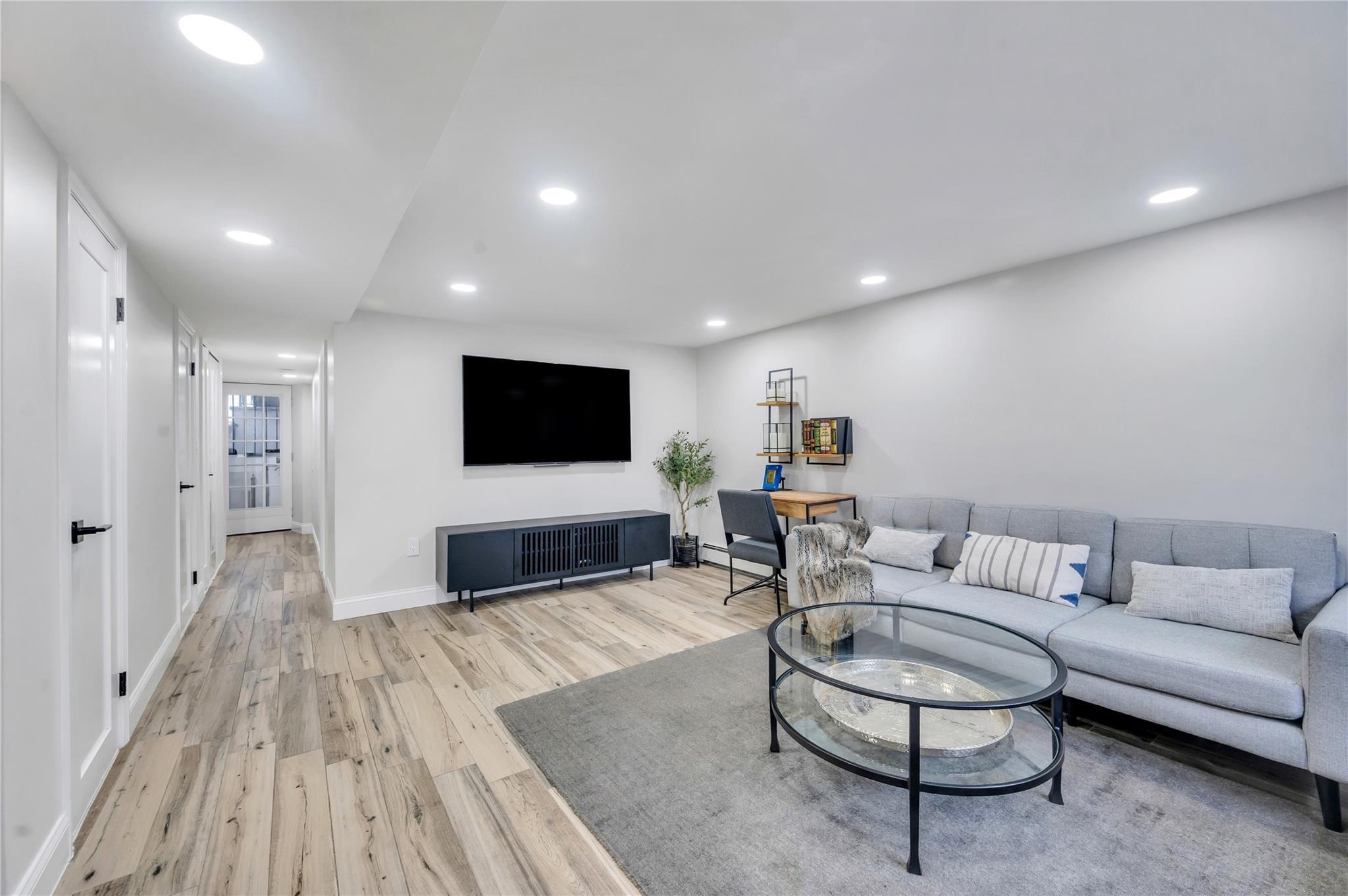 Single Family 88th  Queens, NY 11369, MLS-846542-20