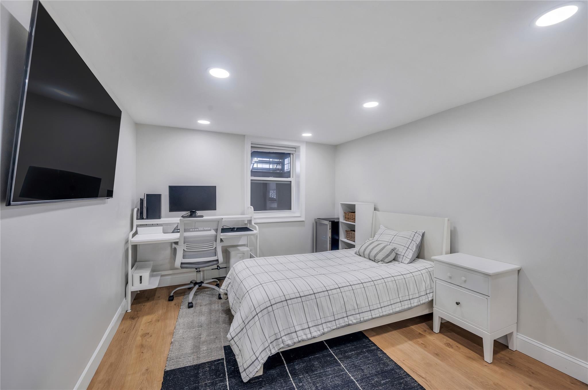 Single Family 88th  Queens, NY 11369, MLS-846542-26