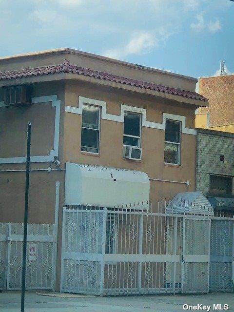 Single Family 31st  Queens, NY 11106, MLS-846562-4