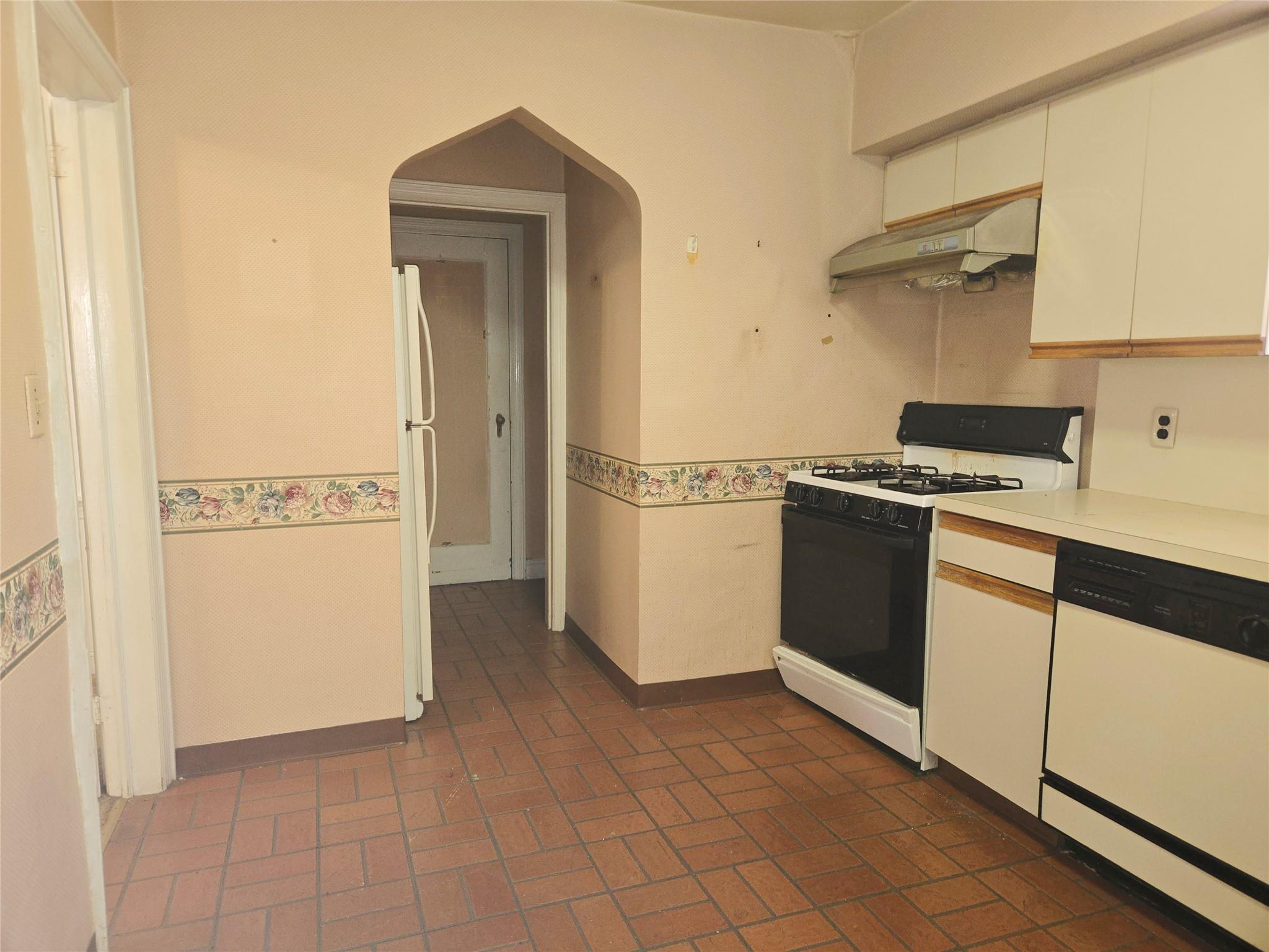 Single Family Grand Central  Queens, NY 11432, MLS-846566-17