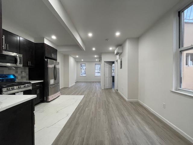 Apartment Menahan  Brooklyn, NY 11237, MLS-846570-3
