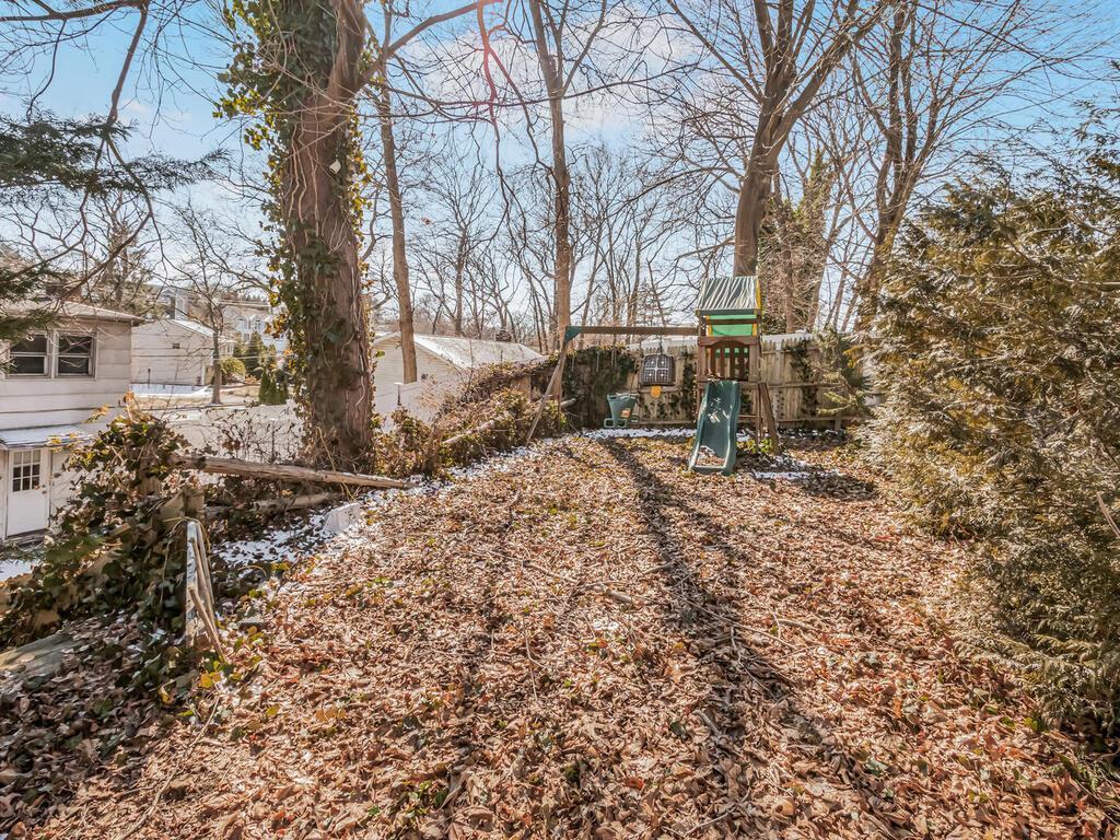 Single Family Melville  Suffolk County, NY 11746, MLS-846600-16