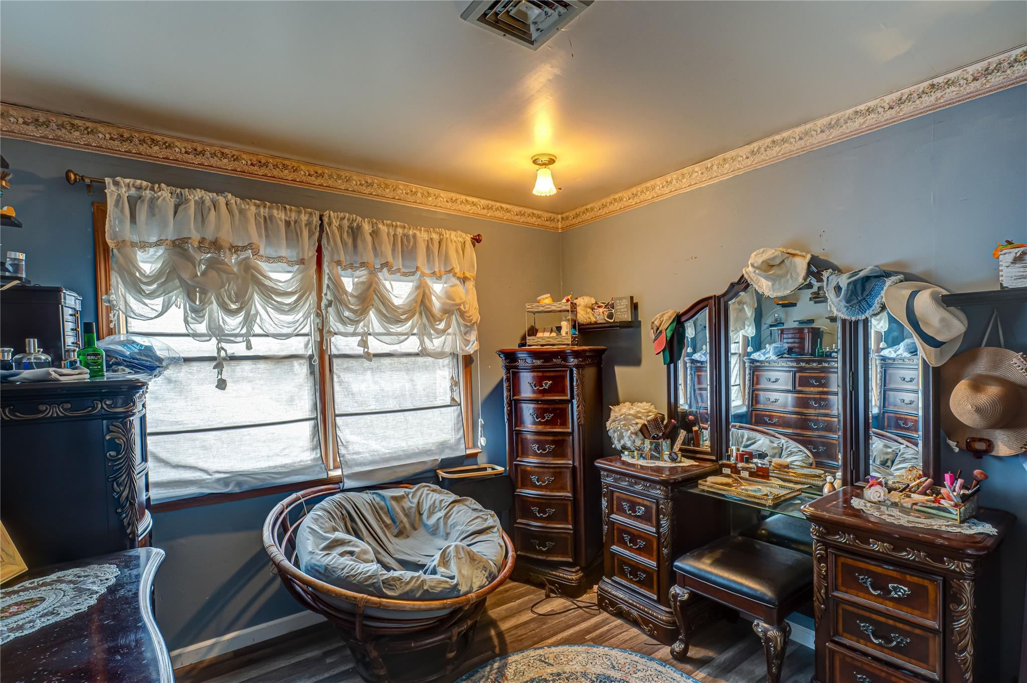Single Family Surf  Suffolk County, NY 11757, MLS-846618-14