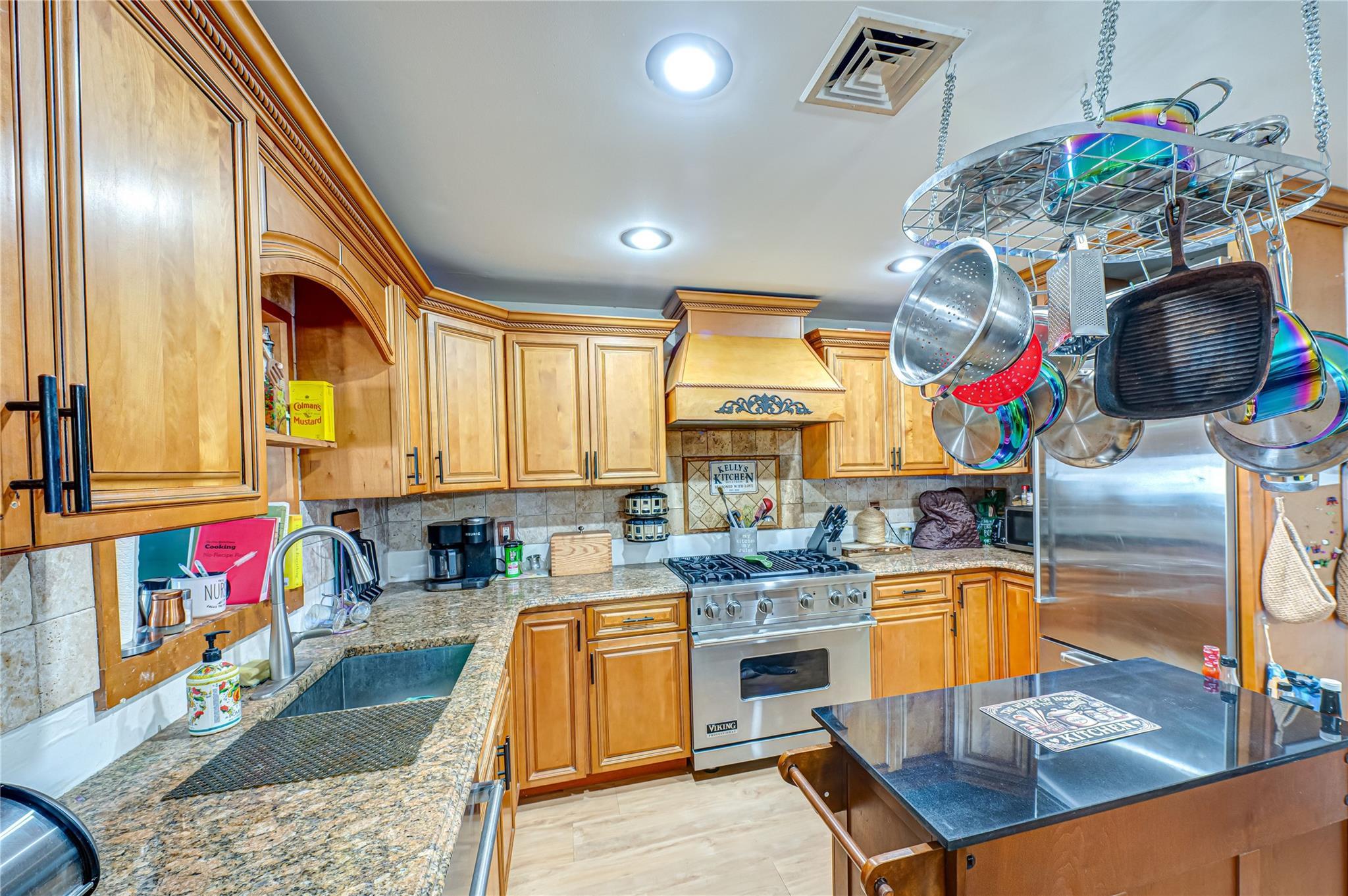 Single Family Surf  Suffolk County, NY 11757, MLS-846618-8