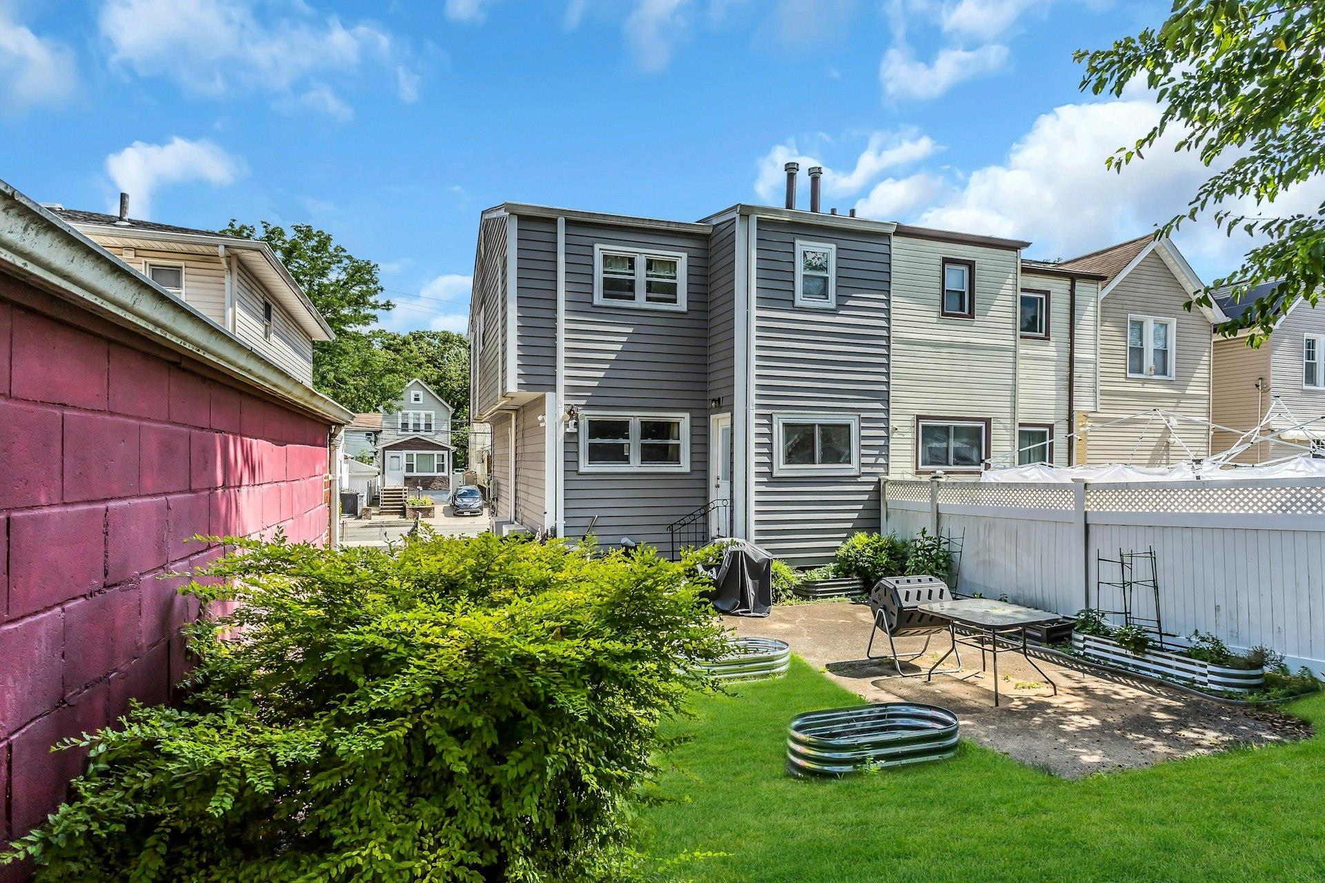 Single Family 116th  Queens, NY 11434, MLS-846623-16