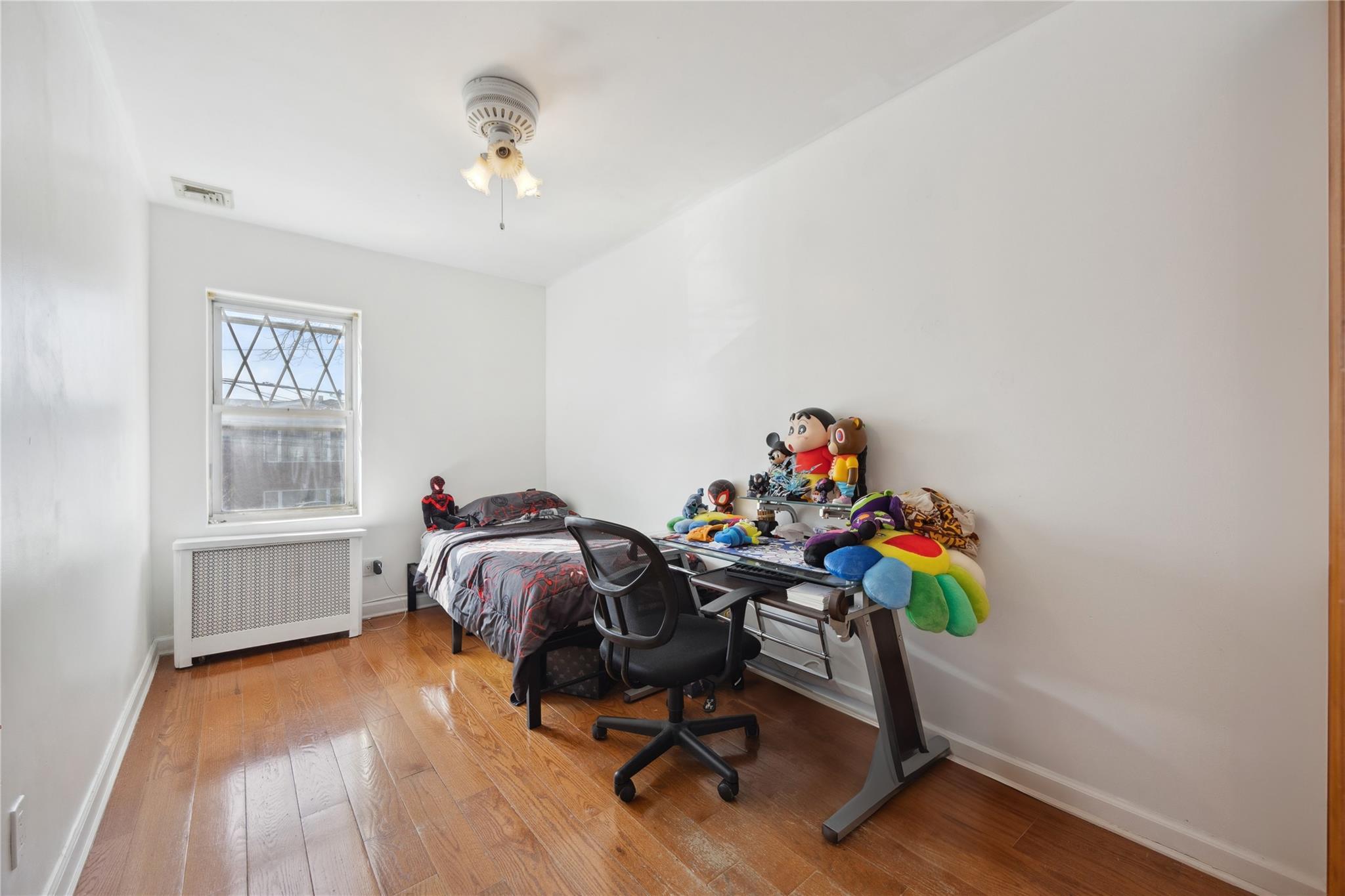 Single Family 146  Queens, NY 11357, MLS-846632-20