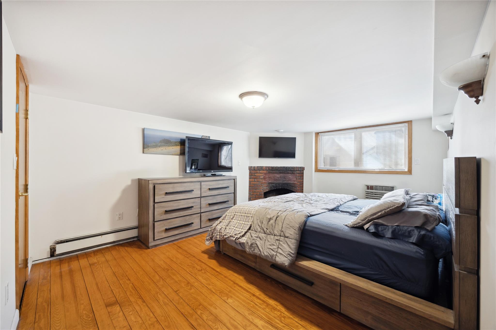 Single Family 146  Queens, NY 11357, MLS-846632-9