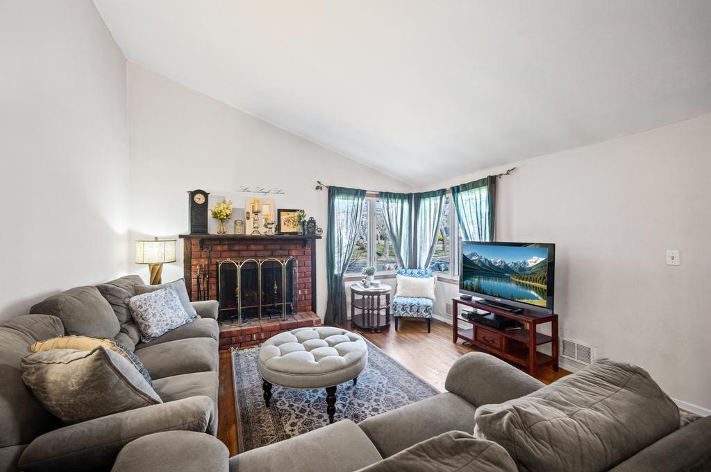 Single Family Pine Hill  Suffolk County, NY 11746, MLS-846674-11