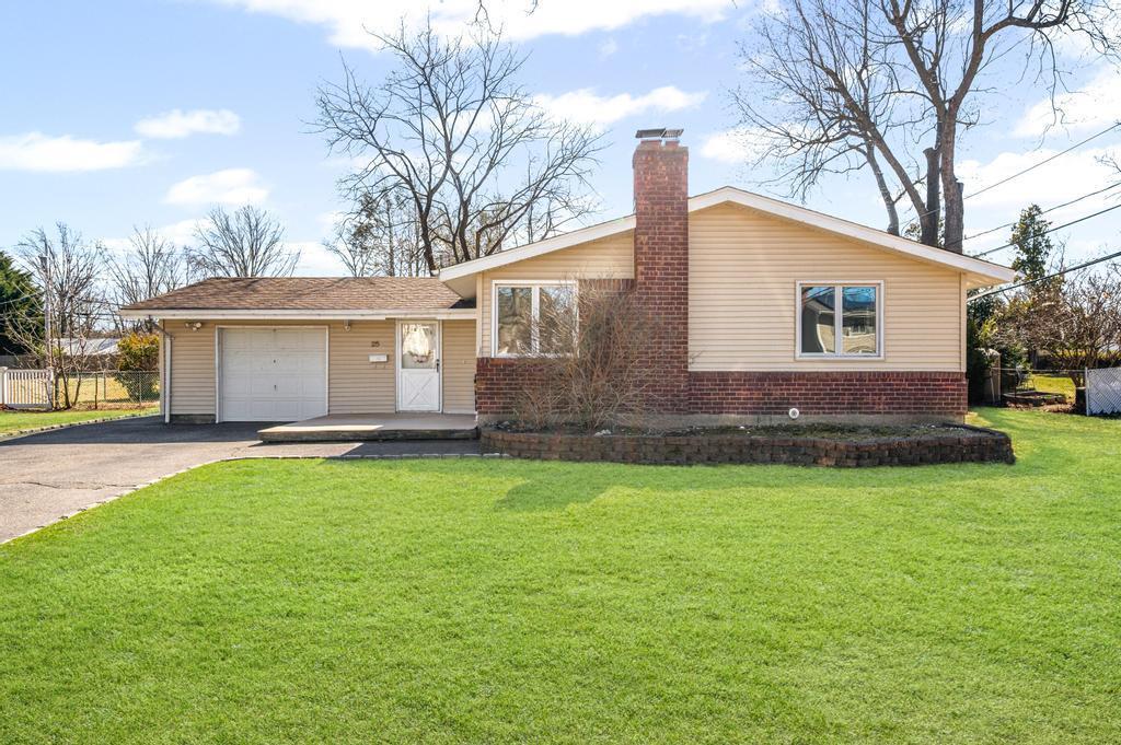 Single Family Pine Hill  Suffolk County, NY 11746, MLS-846674-2