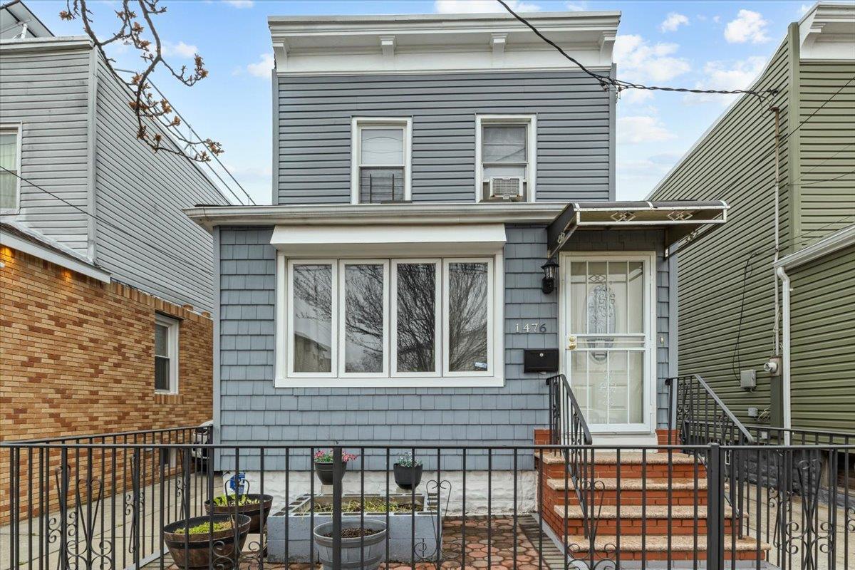 Single Family 95th  Brooklyn, NY 11236, MLS-846693-2
