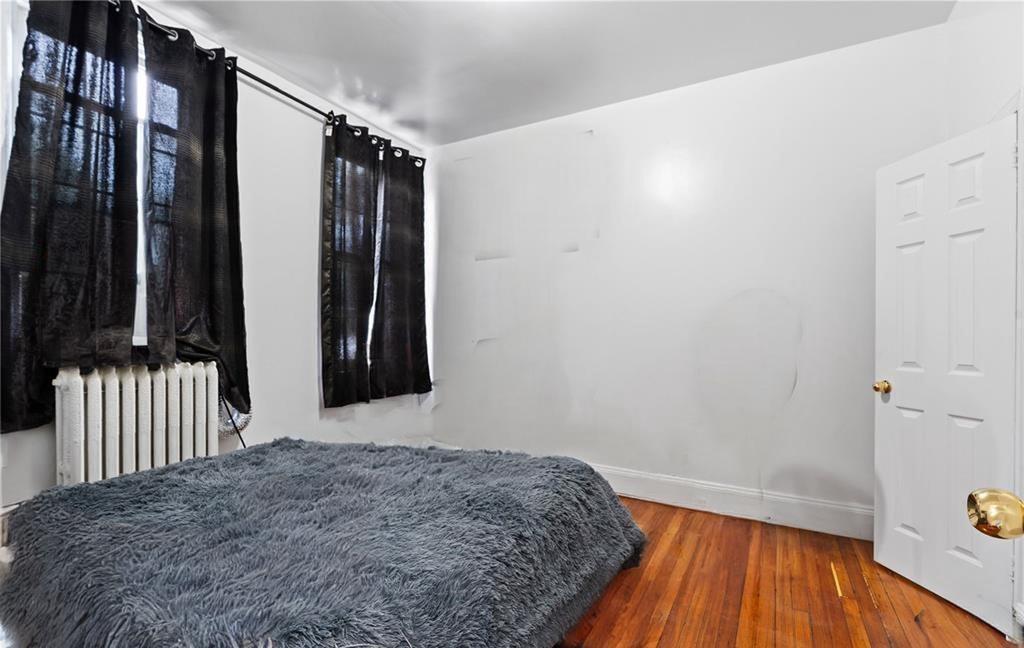 Single Family Tompkins Avenue  Westchester County, NY 10703, MLS-846708-21