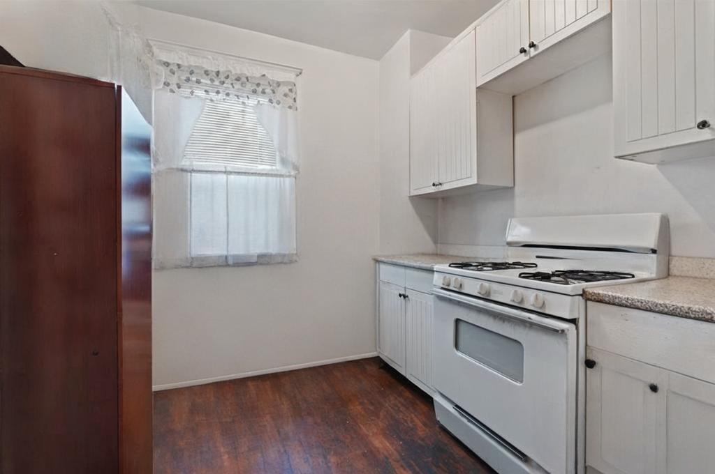 Single Family Tompkins Avenue  Westchester County, NY 10703, MLS-846708-9