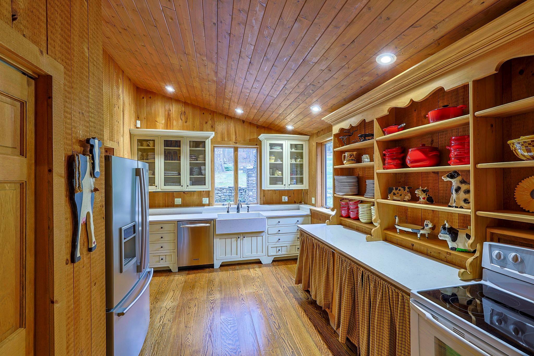 Single Family Krumville Road  Ulster County, NY 12461, MLS-846723-22