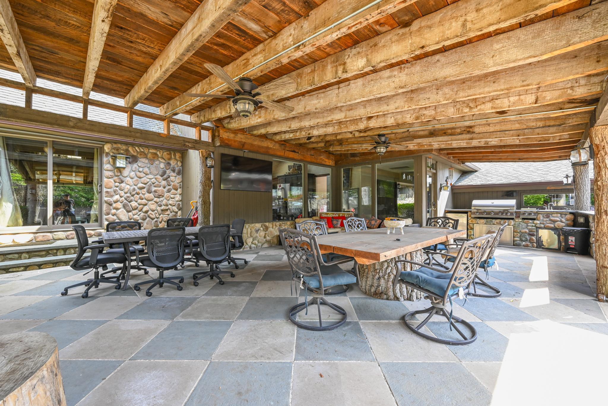 Single Family Deer Park  Suffolk County, NY 11746-5207, MLS-846726-25