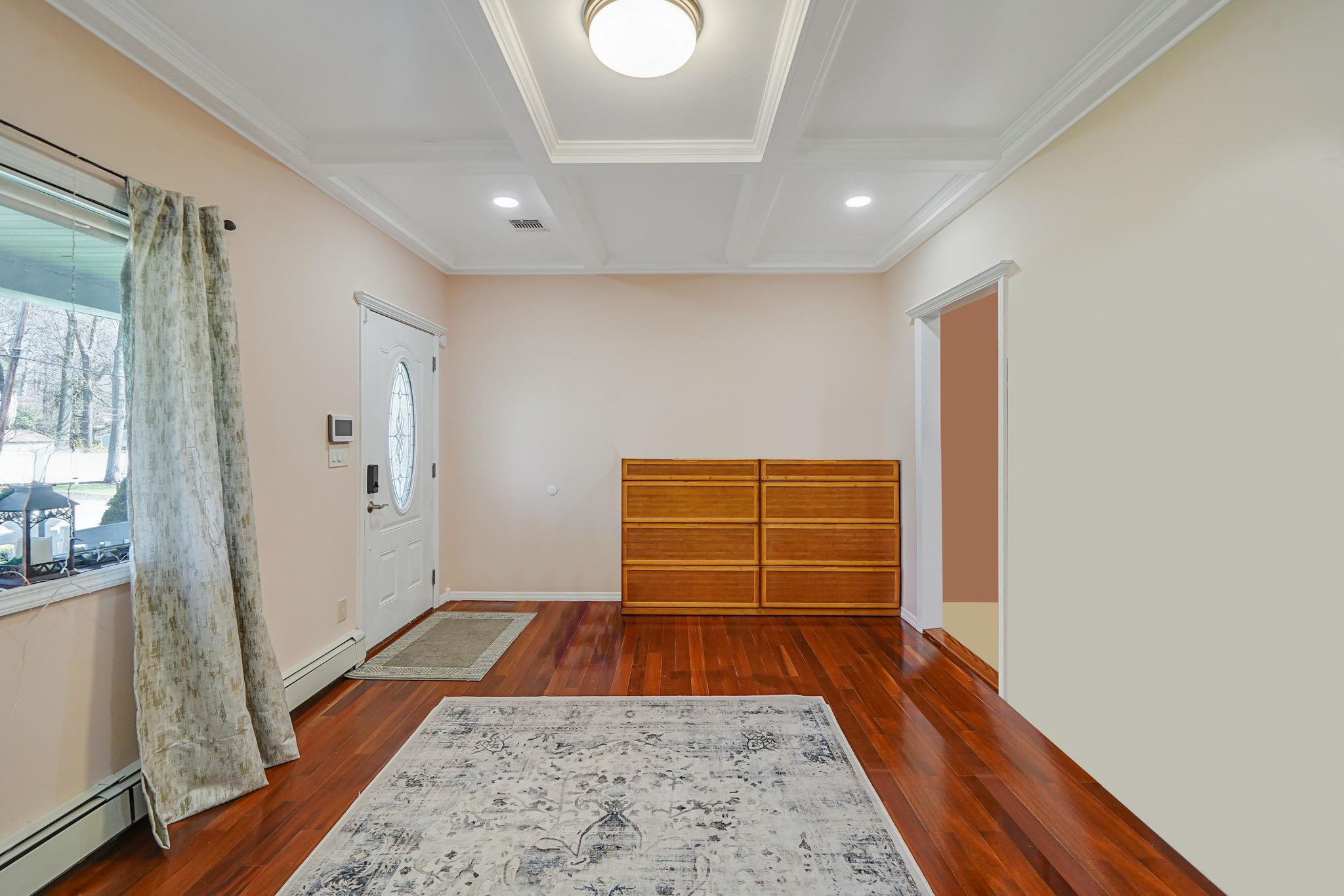 Single Family Orienta  Suffolk County, NY 11755, MLS-846758-15