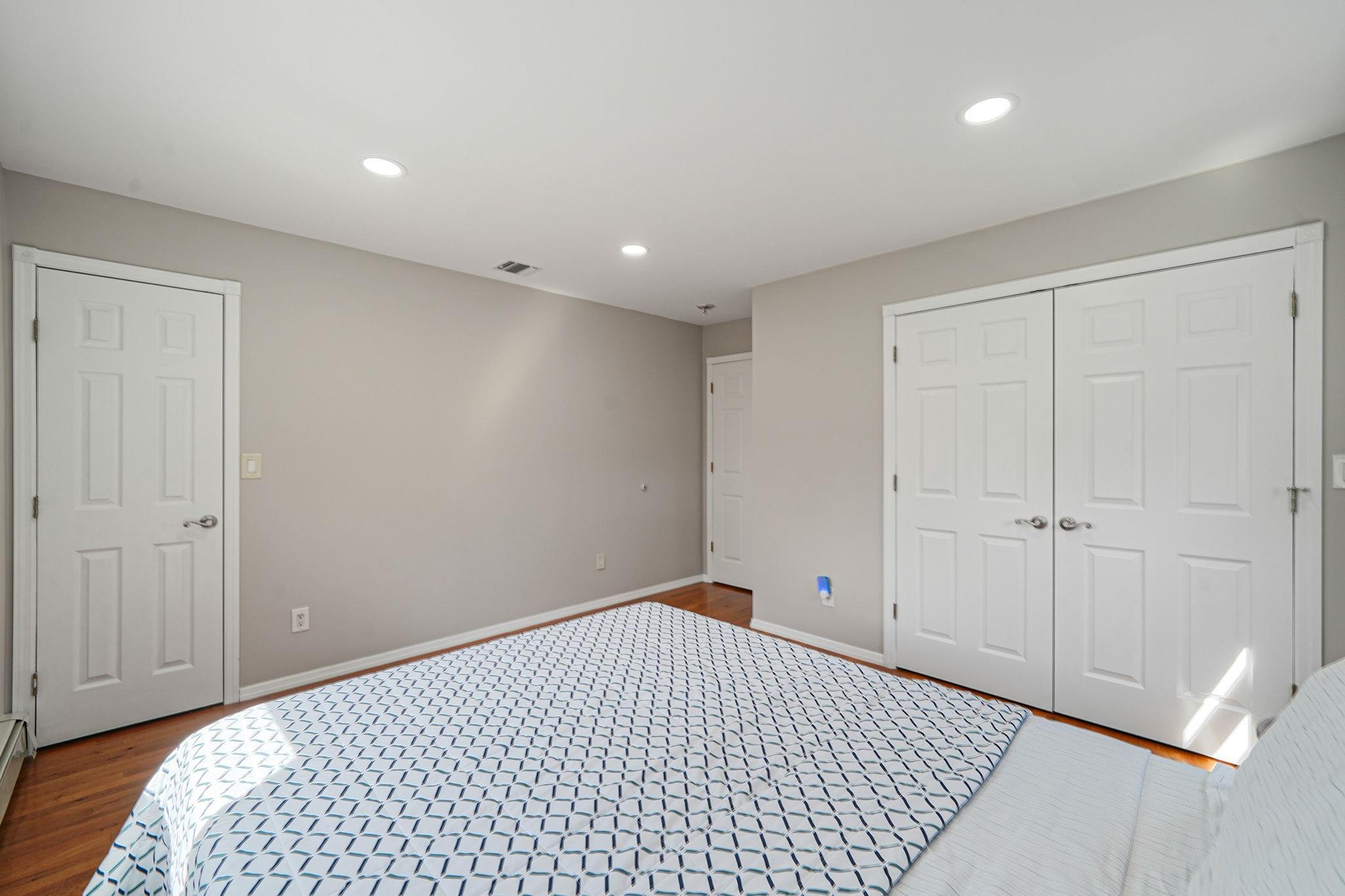 Single Family Orienta  Suffolk County, NY 11755, MLS-846758-28