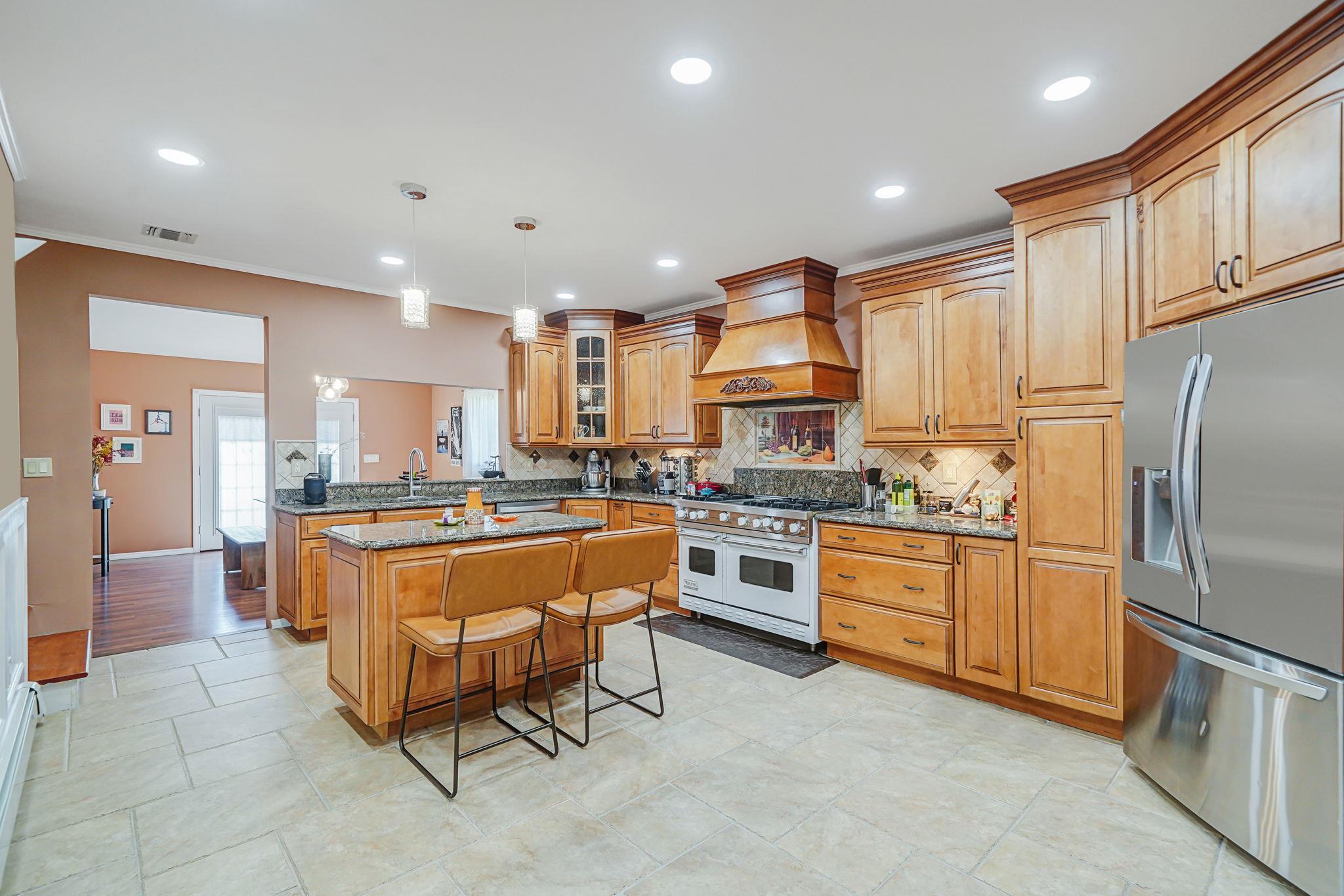 Single Family Orienta  Suffolk County, NY 11755, MLS-846758-5