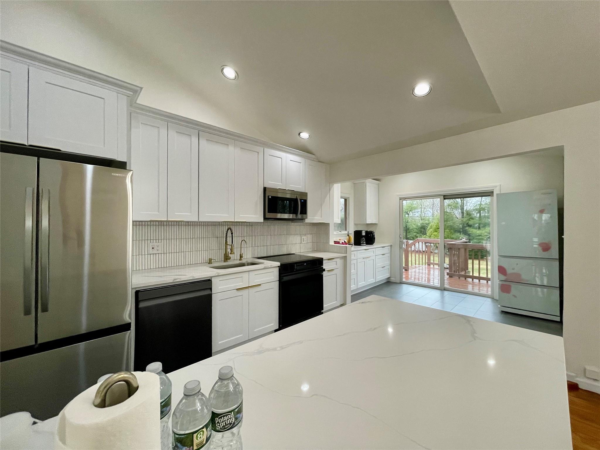 Single Family Fulton  Suffolk County, NY 11725, MLS-846762-13