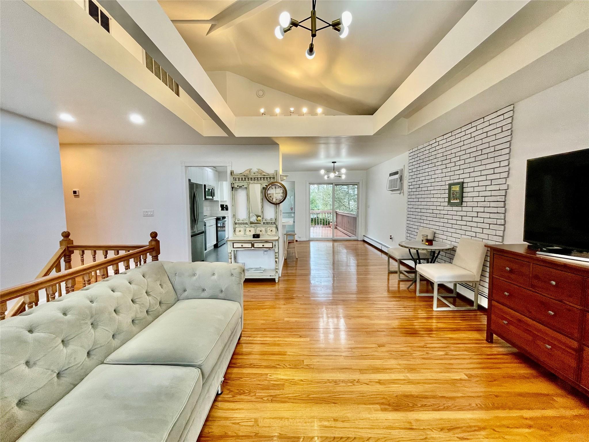 Single Family Fulton  Suffolk County, NY 11725, MLS-846762-15
