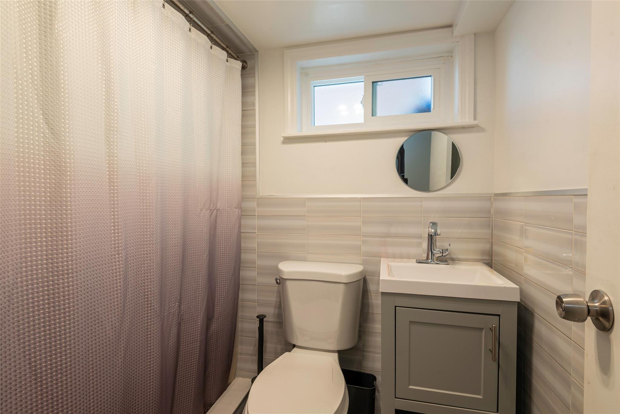 Single Family 87  Queens, NY 11426, MLS-846767-14
