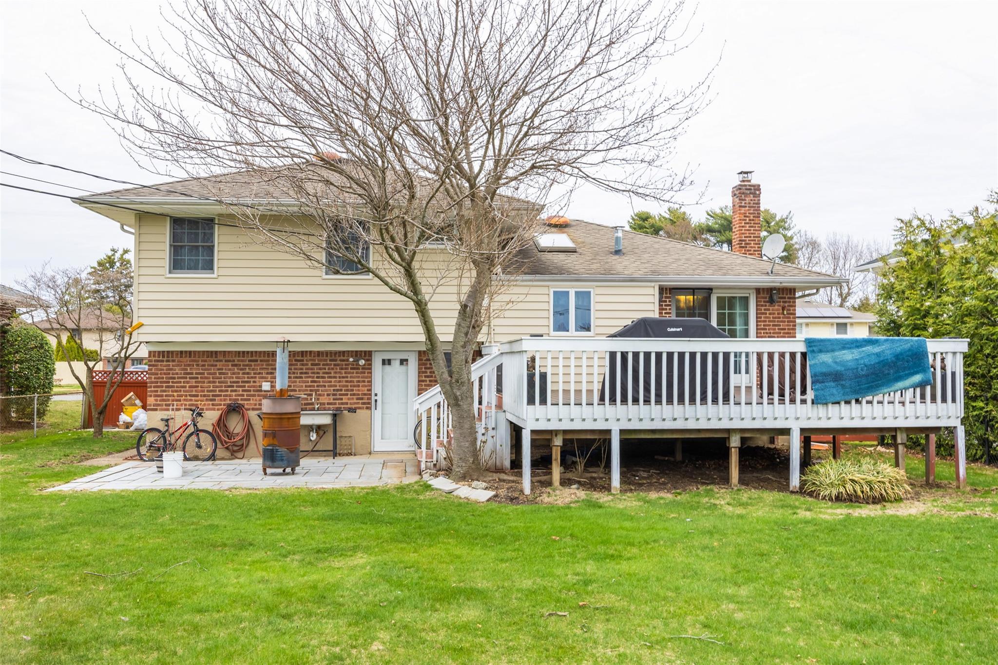 Single Family Gates  Nassau County, NY 11803, MLS-846768-19