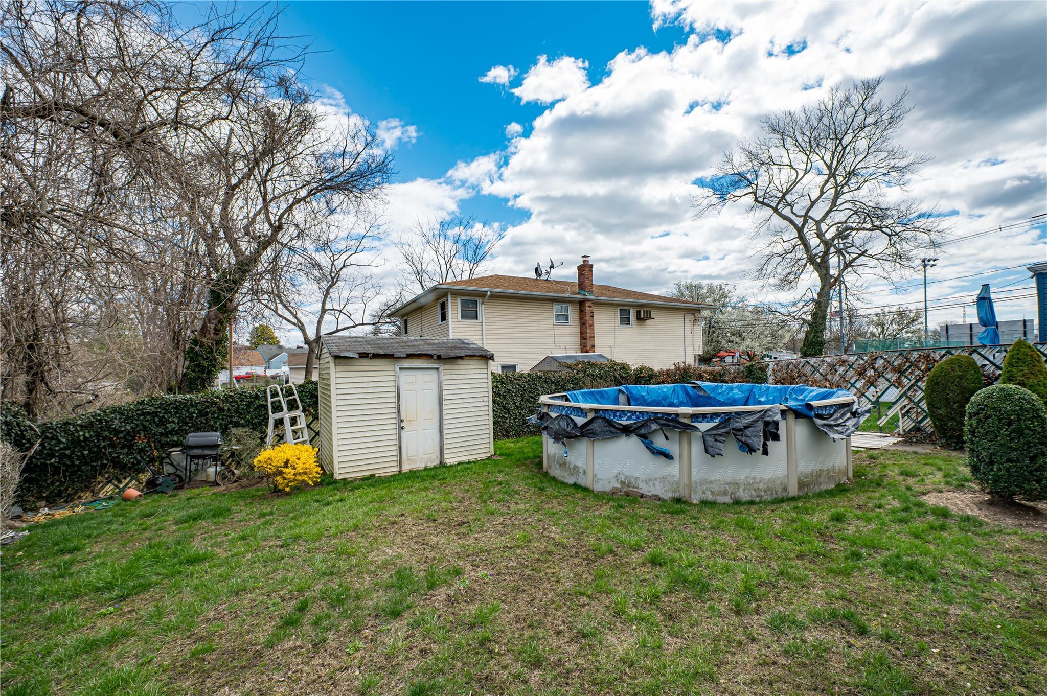 Single Family Ave  Nassau County, NY 11520, MLS-846786-18