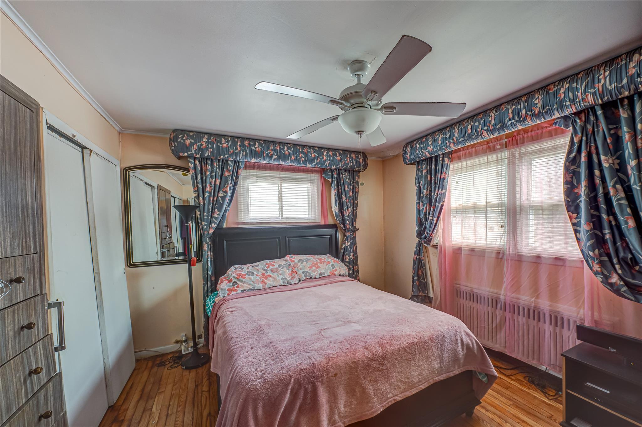 Single Family Ave  Nassau County, NY 11520, MLS-846786-8
