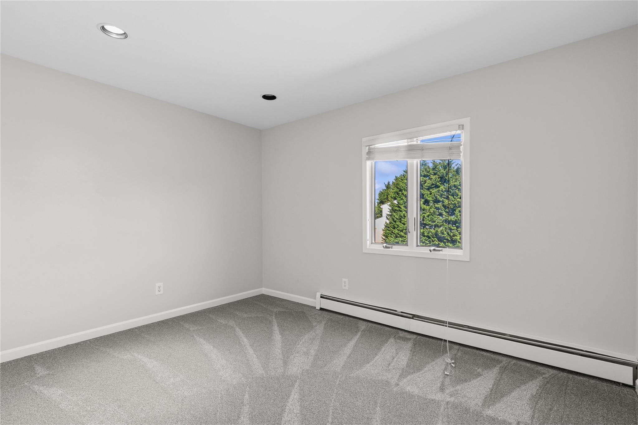 Single Family Sprat  Suffolk County, NY 11763, MLS-846812-15