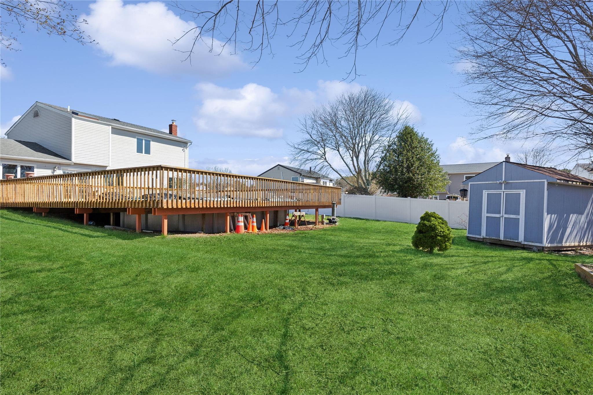 Single Family Sprat  Suffolk County, NY 11763, MLS-846812-24