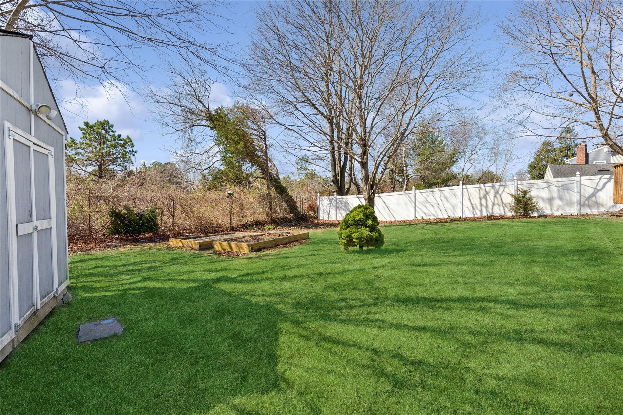 Single Family Sprat  Suffolk County, NY 11763, MLS-846812-26