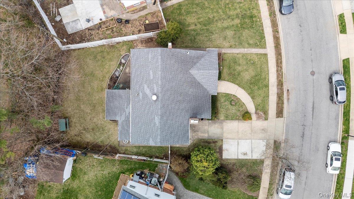 Single Family Hilary  Nassau County, NY 11590, MLS-846816-26