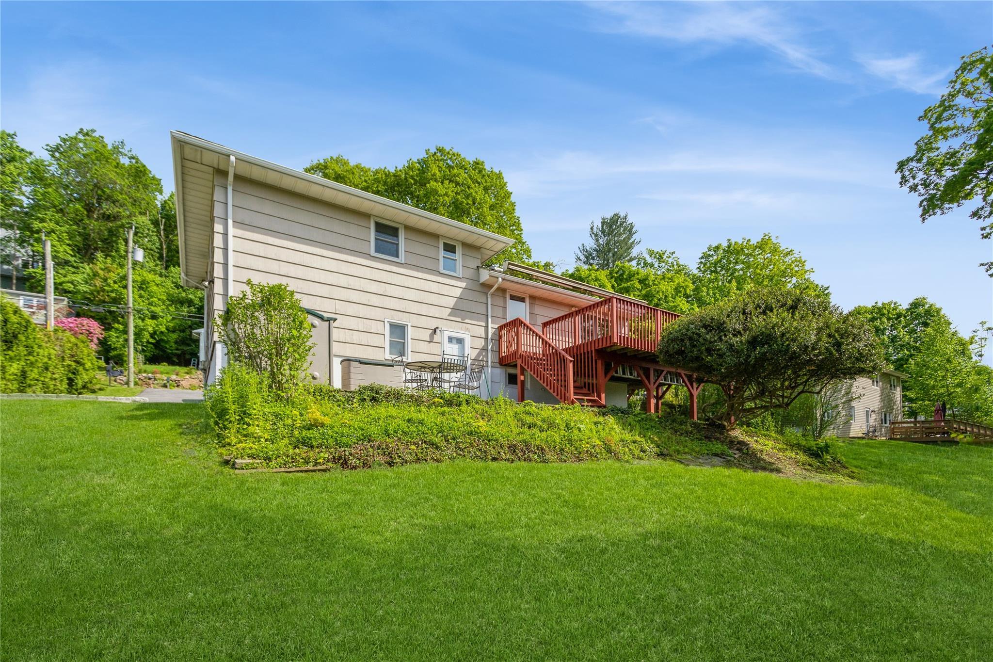 Single Family Warren  Westchester County, NY 10594, MLS-846821-31