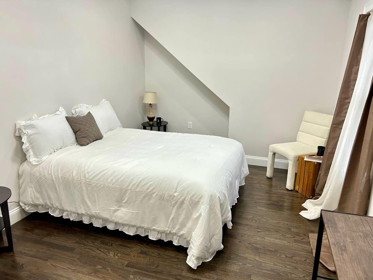 Single Family Laurelton  Queens, NY 11422, MLS-846840-16
