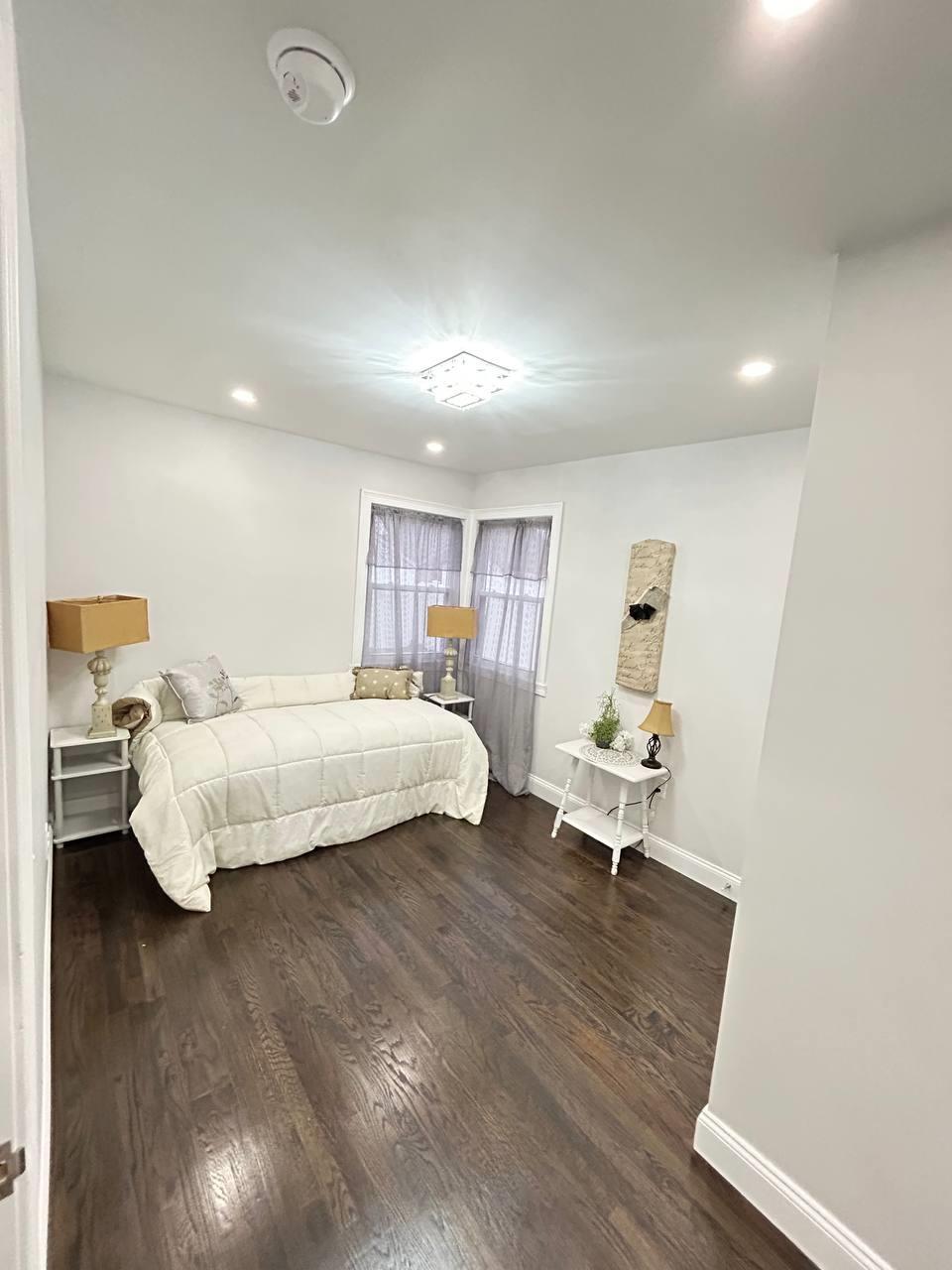 Single Family Laurelton  Queens, NY 11422, MLS-846840-19
