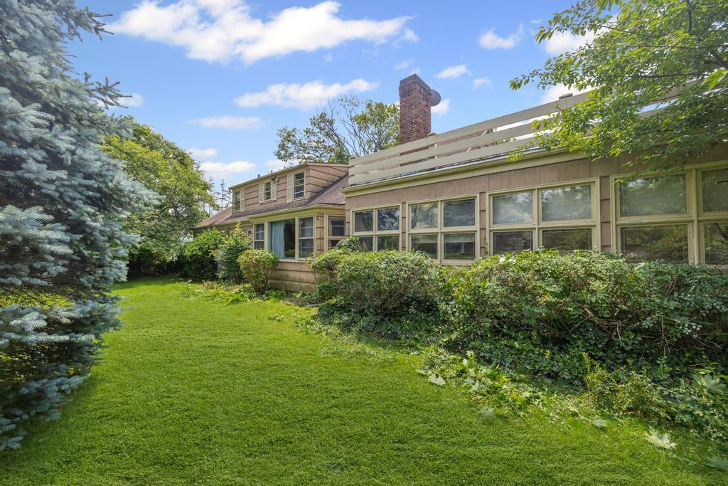 Single Family Willow  Nassau County, NY 11598, MLS-846863-10