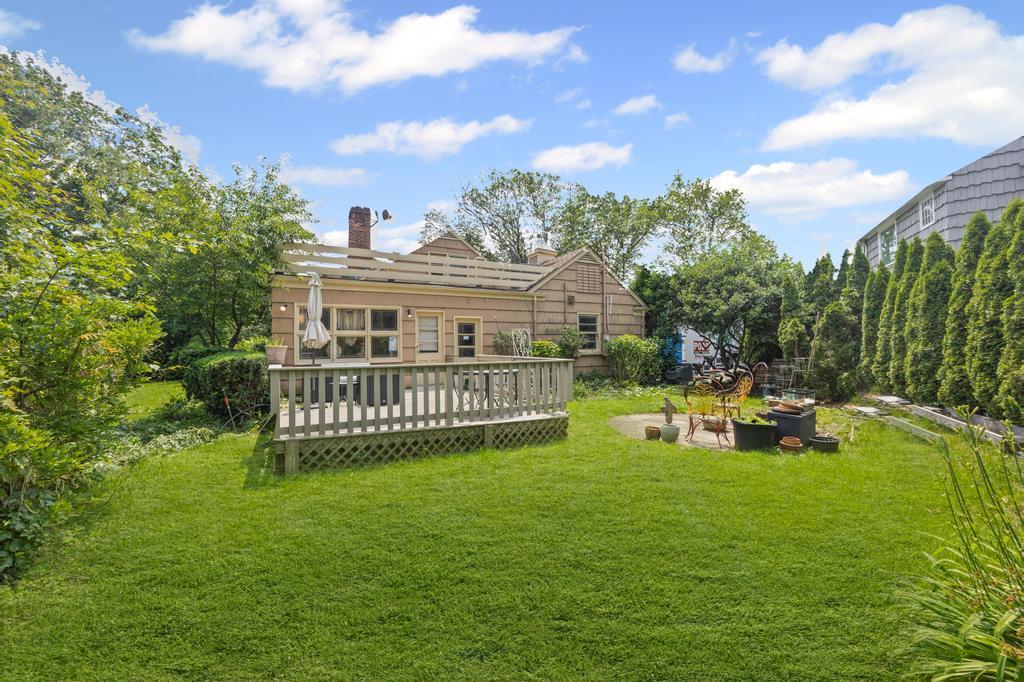 Single Family Willow  Nassau County, NY 11598, MLS-846863-6