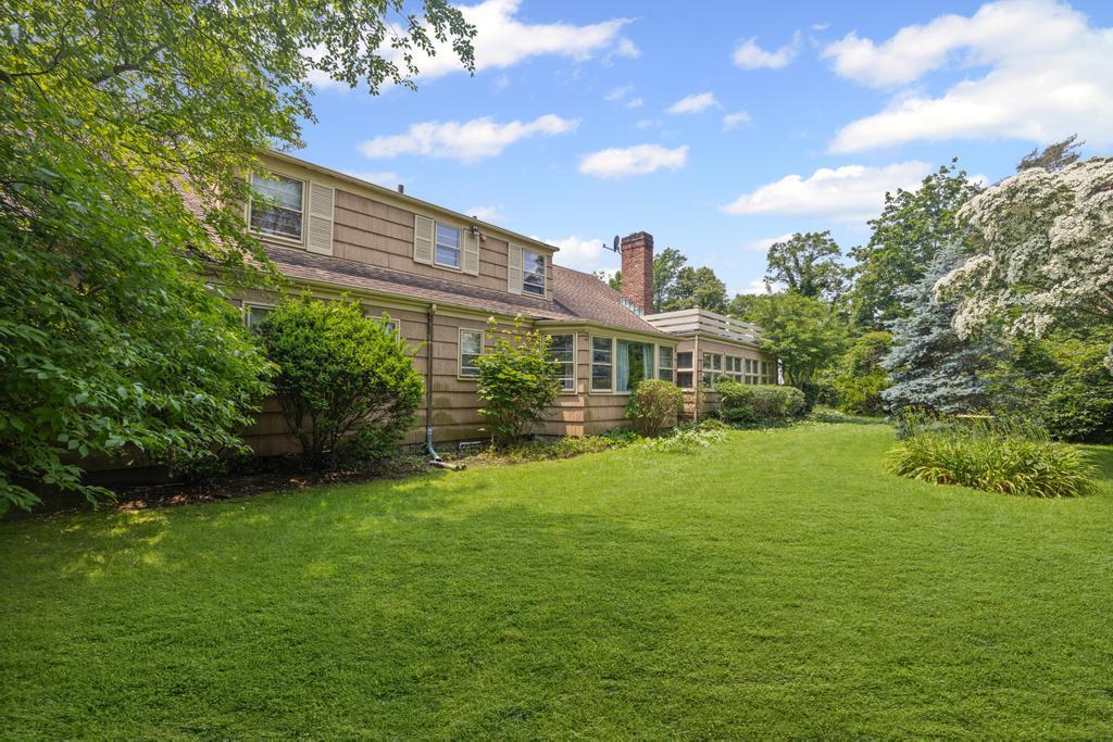 Single Family Willow  Nassau County, NY 11598, MLS-846863-9