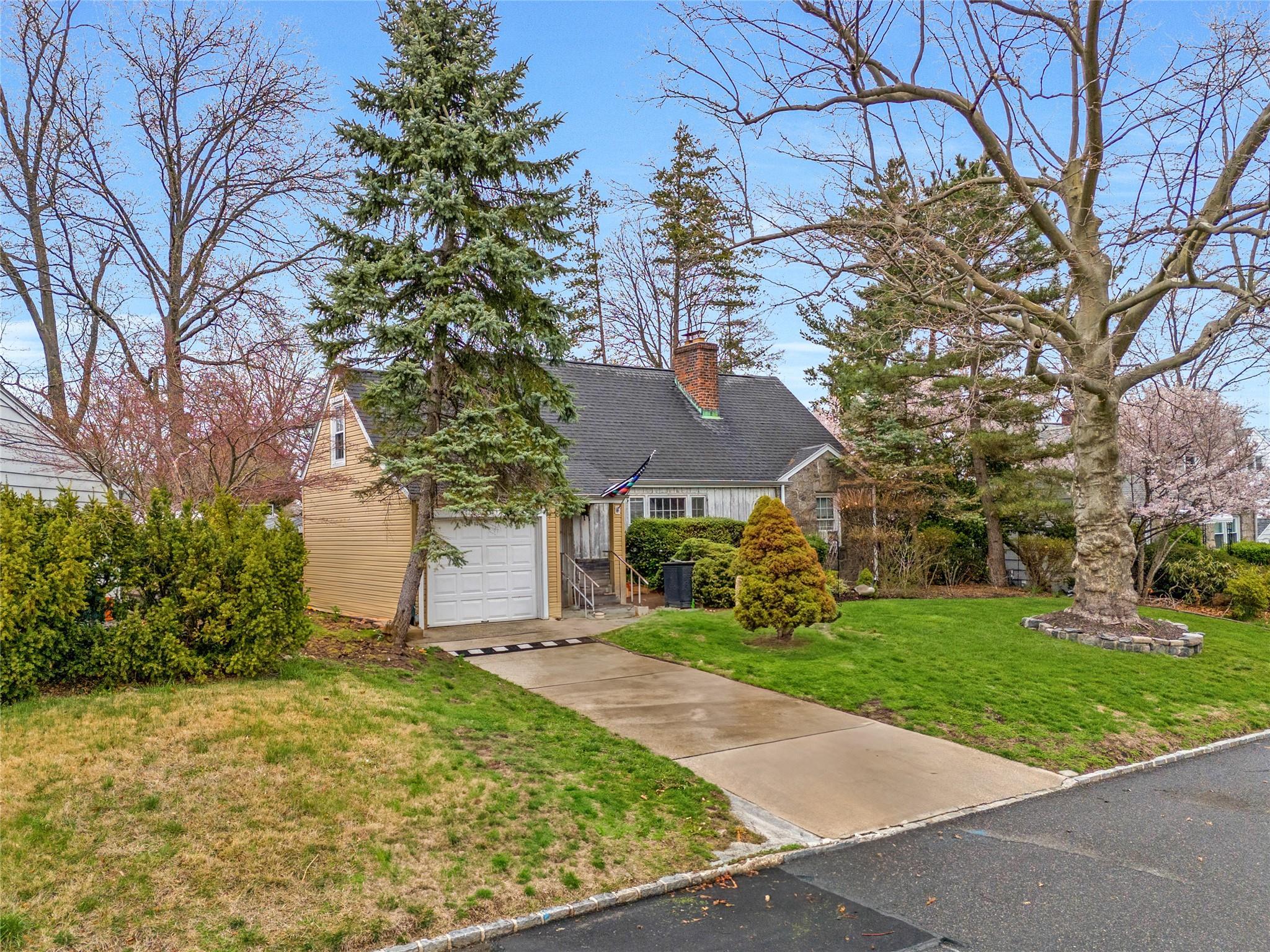 Single Family Bowne  Queens, NY 11355, MLS-846866-2