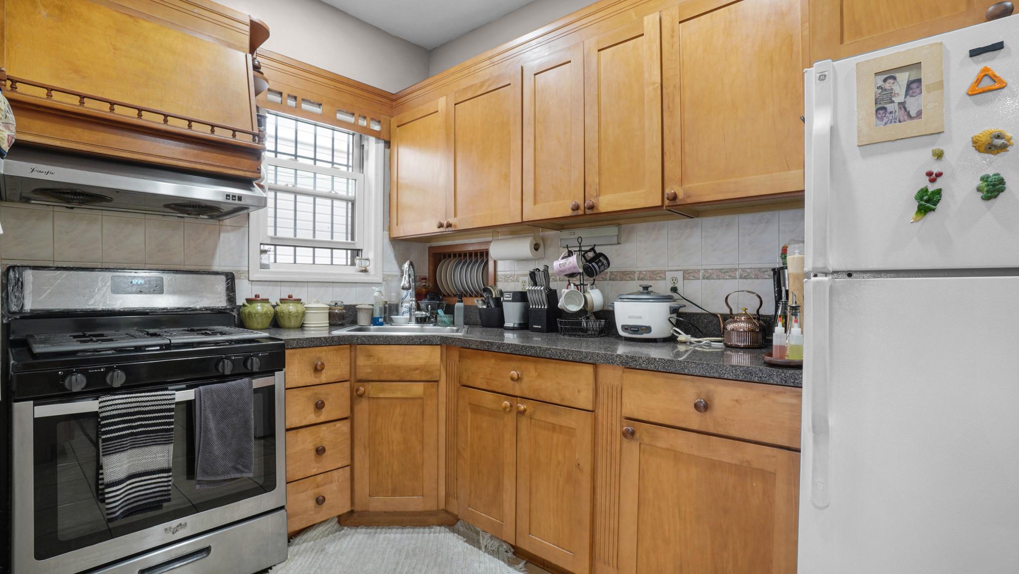 Single Family 84th  Queens, NY 11370, MLS-846891-10