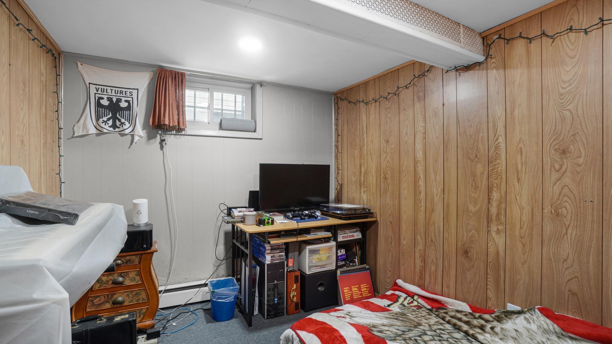 Single Family 84th  Queens, NY 11370, MLS-846891-25